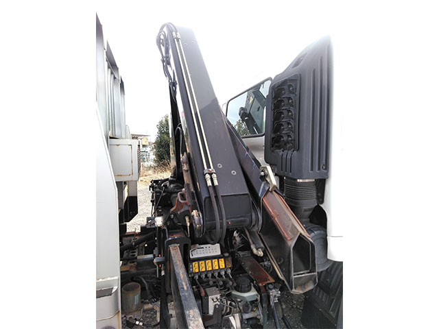 日野レンジャーヒアブクレーン中型（4t）[写真11]