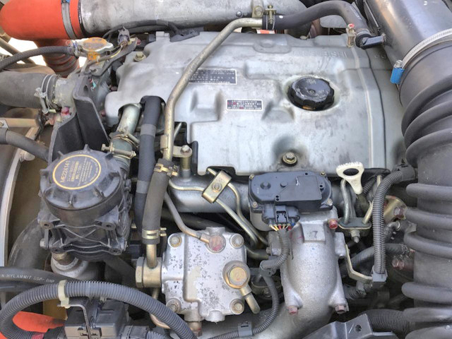 三菱ふそうファイター平ボディ中型（4t）[写真20]