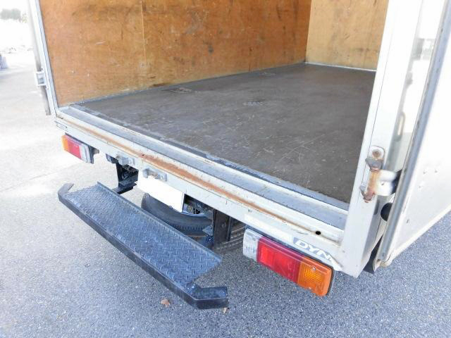トヨタダイナパネルバン小型（2t・3t）[写真11]