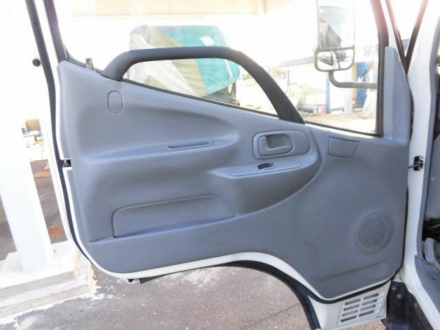 トヨタダイナパネルバン小型（2t・3t）[写真27]