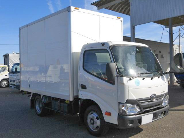 トヨタダイナパネルバン小型（2t・3t）[写真03]