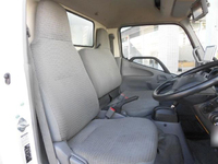 トヨタダイナパネルバン小型（2t・3t）[写真31]