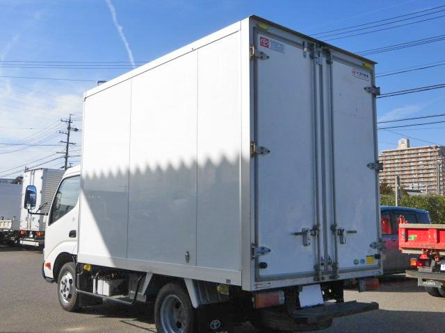 トヨタダイナパネルバン小型（2t・3t）[写真04]