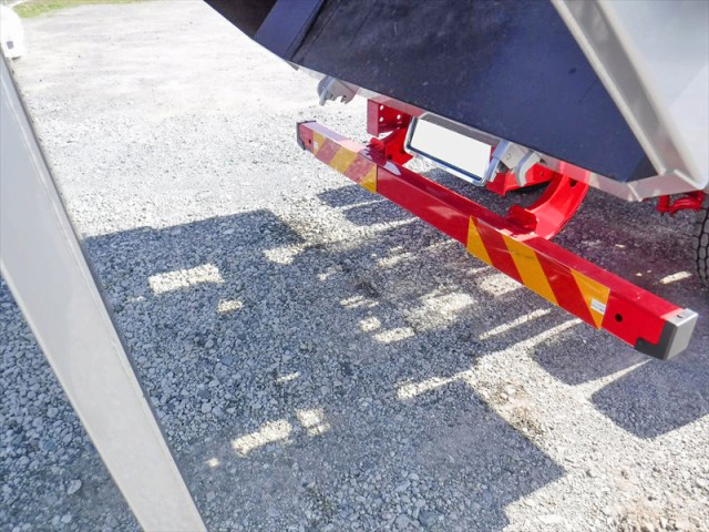 日野レンジャー深ダンプ（土砂禁ダンプ）増トン（6t・8t）[写真15]