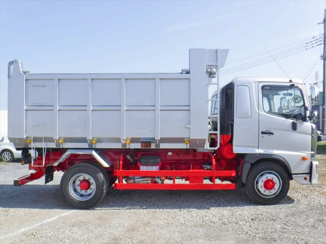 日野レンジャー深ダンプ（土砂禁ダンプ）増トン（6t・8t）[写真06]