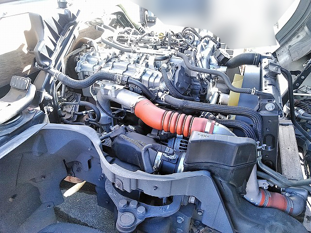 三菱ふそうキャンター平ボディ小型（2t・3t）[写真15]