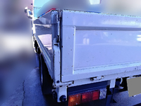 三菱ふそうキャンター平ボディ小型（2t・3t）[写真04]