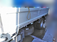 三菱ふそうキャンター平ボディ小型（2t・3t）[写真05]