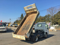 いすゞエルフダンプ小型（2t・3t）[写真13]