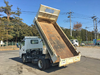 いすゞエルフダンプ小型（2t・3t）[写真14]