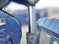 三菱ふそうキャンタークレーン6段小型（2t・3t）[写真10]