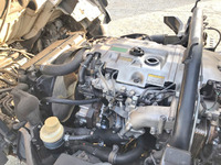 三菱ふそうキャンタークレーン6段小型（2t・3t）[写真23]