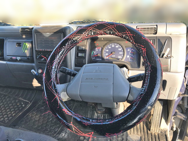 三菱ふそうキャンタークレーン6段小型（2t・3t）[写真28]