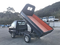 トヨタライトエースダンプ小型（2t・3t）[写真13]
