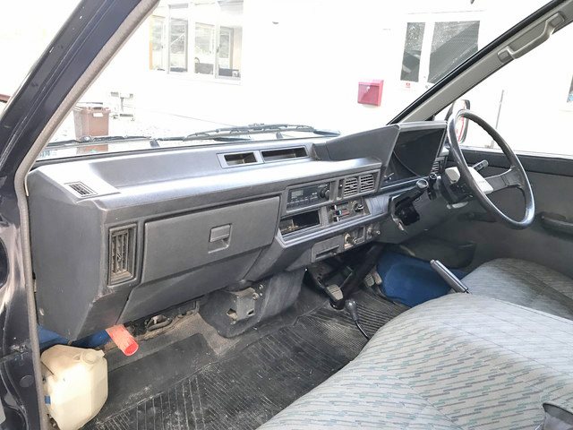 トヨタライトエースダンプ小型（2t・3t）[写真29]