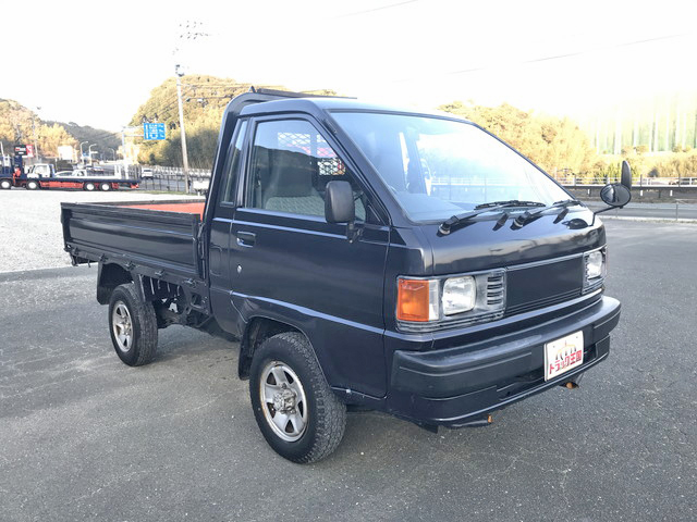 トヨタライトエースダンプ小型（2t・3t）[写真03]