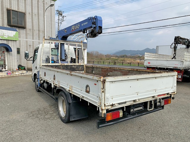 日野デュトロクレーン3段小型（2t・3t）[写真02]