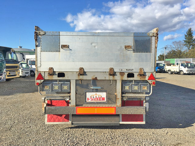 三菱ふそうスーパーグレートトレーラーヘッド（トラクターヘッド）大型（10t）[写真16]