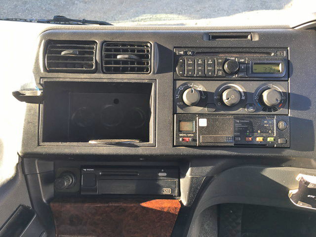 三菱ふそうスーパーグレートトレーラーヘッド（トラクターヘッド）大型（10t）[写真35]