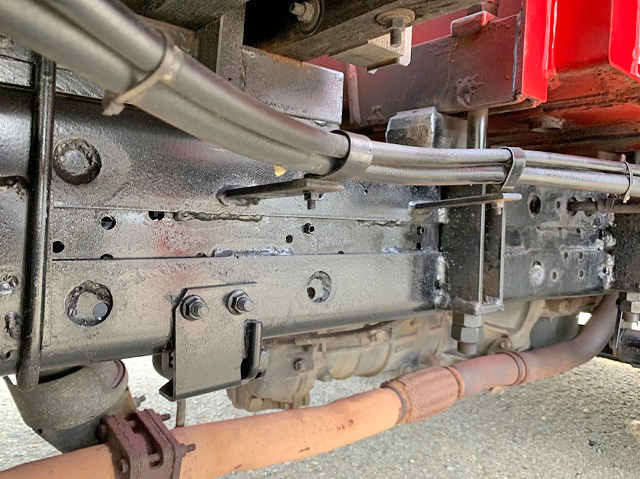 いすゞエルフユニック4段小型（2t・3t）[写真28]