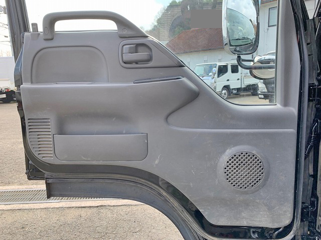 いすゞエルフユニック4段小型（2t・3t）[写真33]