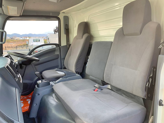 マツダタイタンアルミバン小型（2t・3t）[写真31]