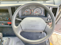 マツダタイタンアルミバン小型（2t・3t）[写真33]