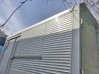 いすゞエルフアルミバン小型（2t・3t）[写真08]