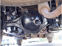 いすゞエルフユニック3段小型（2t・3t）[写真20]