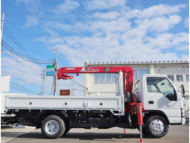 いすゞエルフユニック3段小型（2t・3t）[写真03]