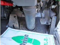 いすゞエルフユニック3段小型（2t・3t）[写真34]