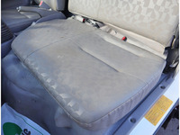 いすゞエルフユニック3段小型（2t・3t）[写真37]