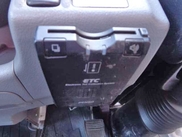 日野デュトロ平ボディ小型（2t・3t）[写真17]