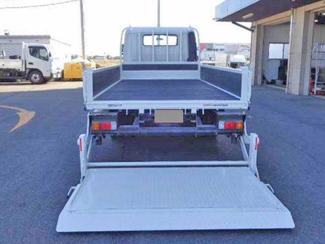 日野デュトロ平ボディ小型（2t・3t）[写真08]