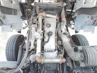 いすゞギガアルミウイング大型（10t）[写真24]