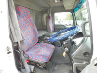 いすゞギガアルミウイング大型（10t）[写真29]