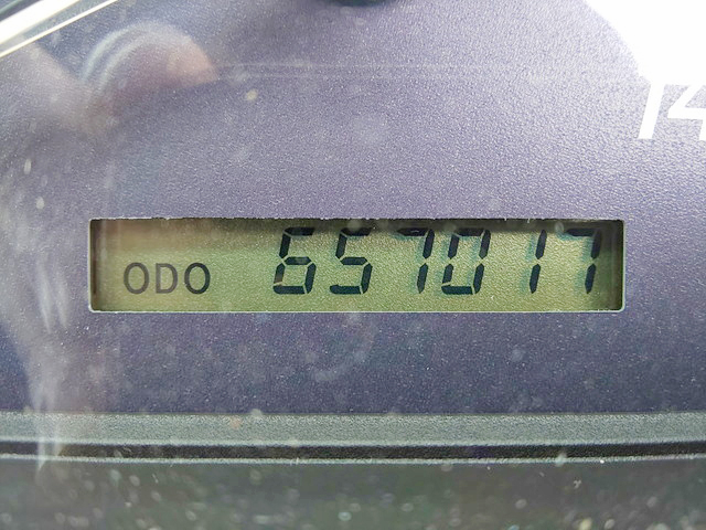 いすゞギガアルミウイング大型（10t）[写真31]