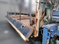 いすゞフォワードクレーン5段中型（4t）[写真10]