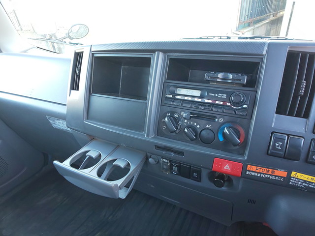 いすゞエルフセルフクレーン5段小型（2t・3t）[写真34]