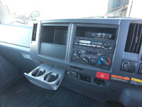 いすゞエルフセルフクレーン5段小型（2t・3t）[写真34]