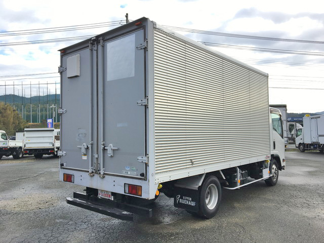 いすゞエルフアルミバン小型（2t・3t）[写真02]