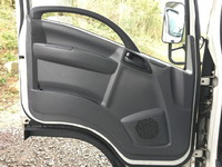 いすゞエルフアルミバン小型（2t・3t）[写真26]