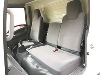 いすゞエルフアルミバン小型（2t・3t）[写真28]