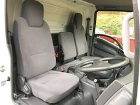 いすゞエルフアルミバン小型（2t・3t）[写真29]