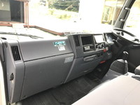 いすゞエルフアルミバン小型（2t・3t）[写真31]