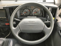 いすゞエルフアルミバン小型（2t・3t）[写真36]