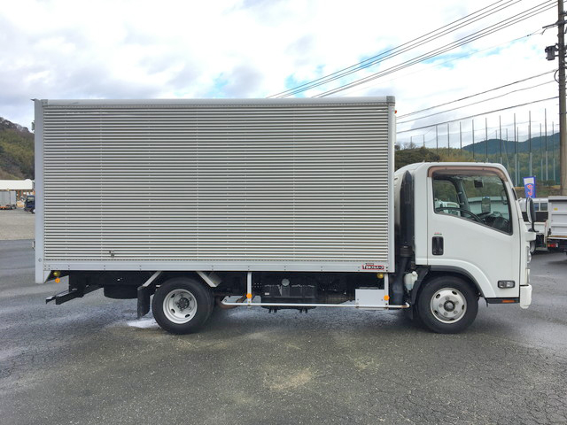 いすゞエルフアルミバン小型（2t・3t）[写真07]