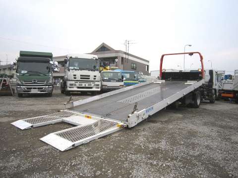 三菱ふそうキャンターセーフティローダー小型（2t・3t）[写真02]