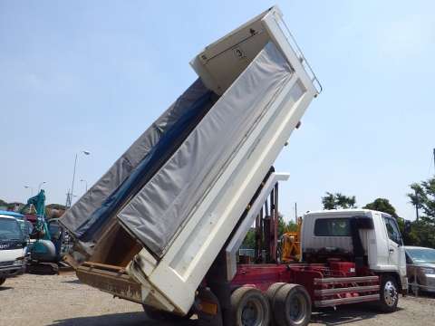 三菱ふそうファイターダンプ増トン（6t・8t）[写真02]