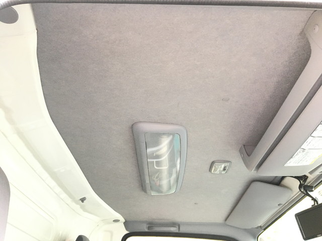 いすゞエルフアルミバン小型（2t・3t）[写真30]